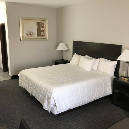 Lea County Inn Хоббс Экстерьер фото