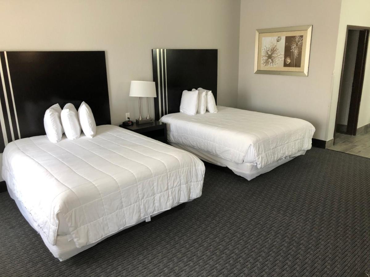 Lea County Inn Хоббс Экстерьер фото